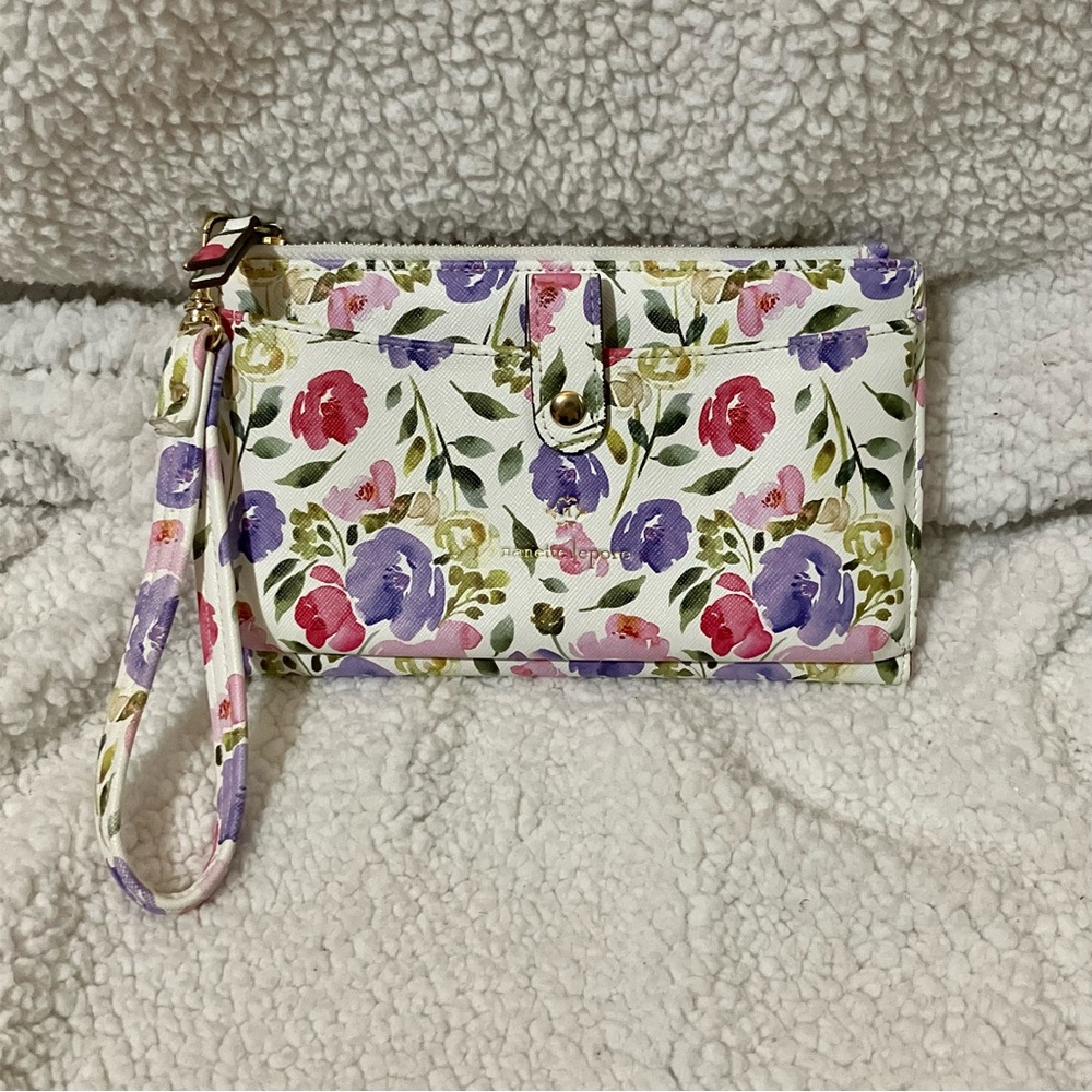 Nanette Lepore Floral Wristlet Wallet 🌺🍃💜